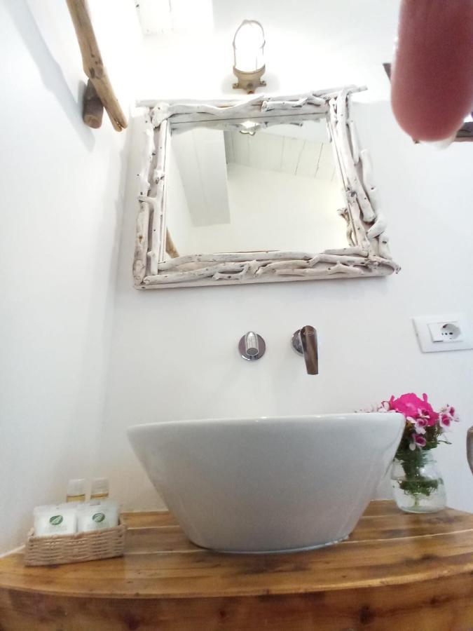 Deppy Cottage Porto Columbu - Perd'E Sali 外观 照片