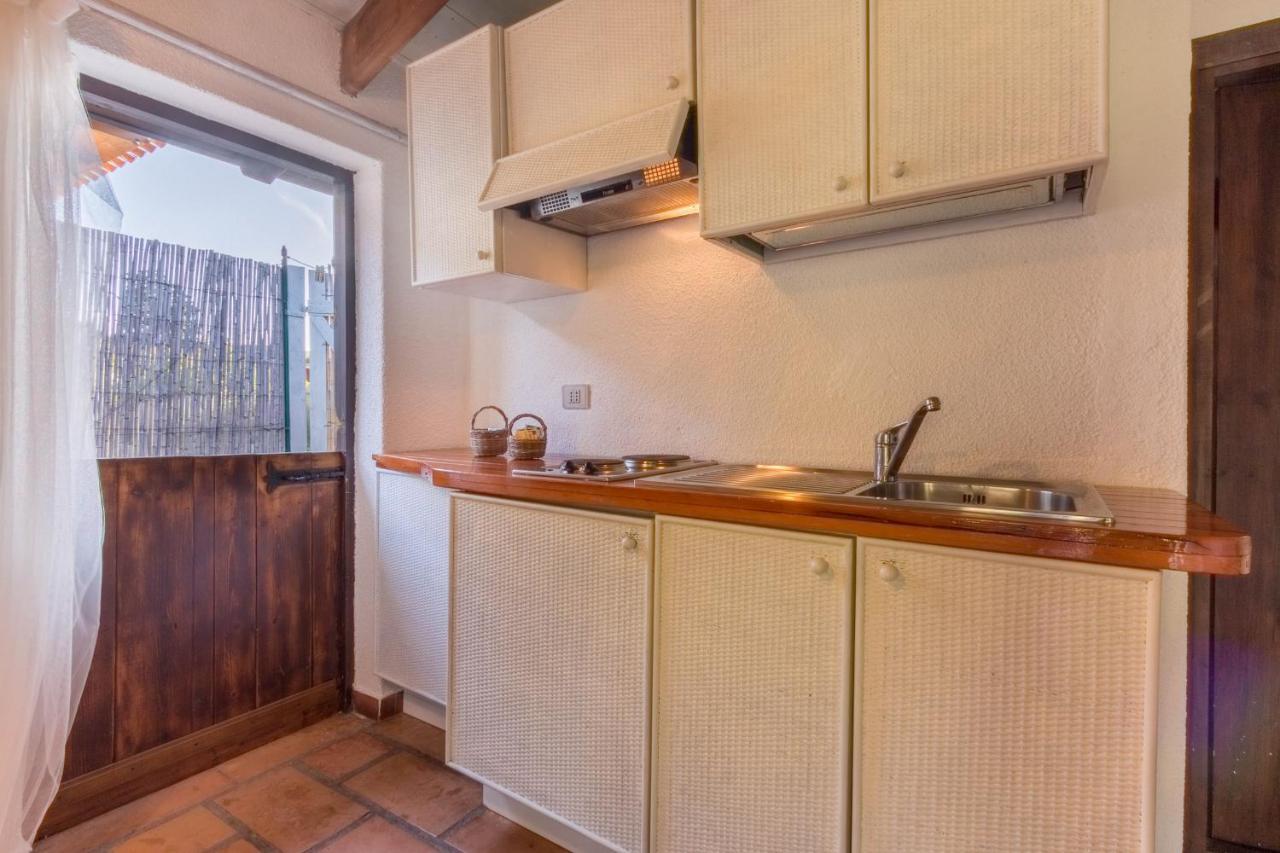 Deppy Cottage Porto Columbu - Perd'E Sali 外观 照片